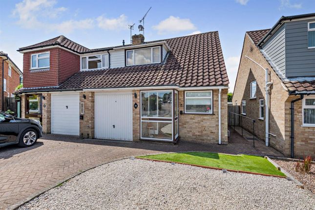 Aviemore Gardens, Bearsted, Maidstone 3 bed semi