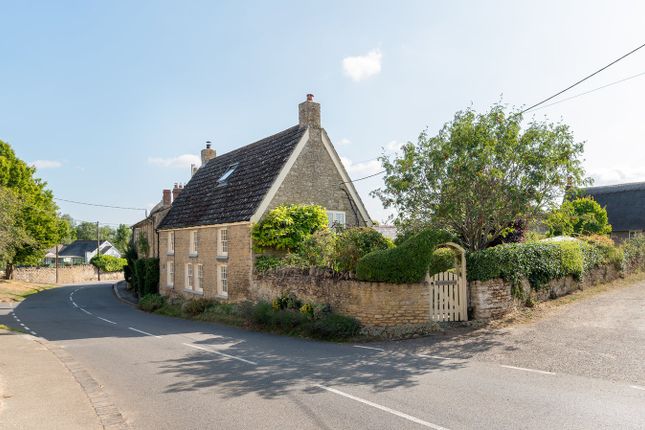 Newton Road, Newton Blossomville... 3 bed cottage for sale