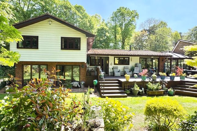 Lake Road, Camberley GU16 4 bed detached house for sale