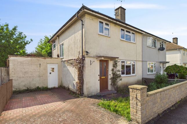 Upper Churnside, Cirencester 3 bed semi
