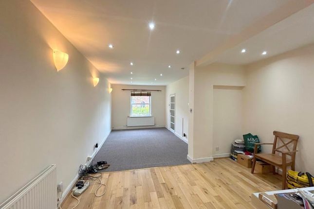 Wulfstan Street, Shepherds Bush 3 bed terraced house for sale