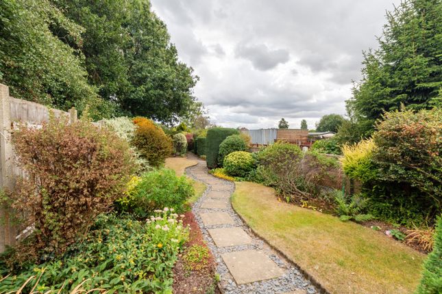 Sandgate Road, West Midlands B28 3 bed semi