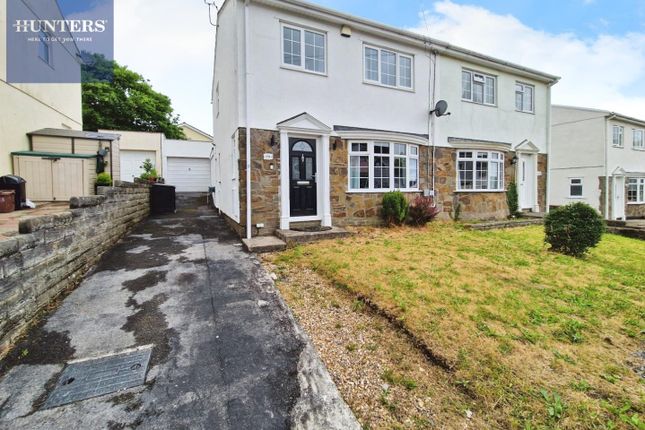 Eleanor Close, Pencoed, Bridgend... 3 bed semi