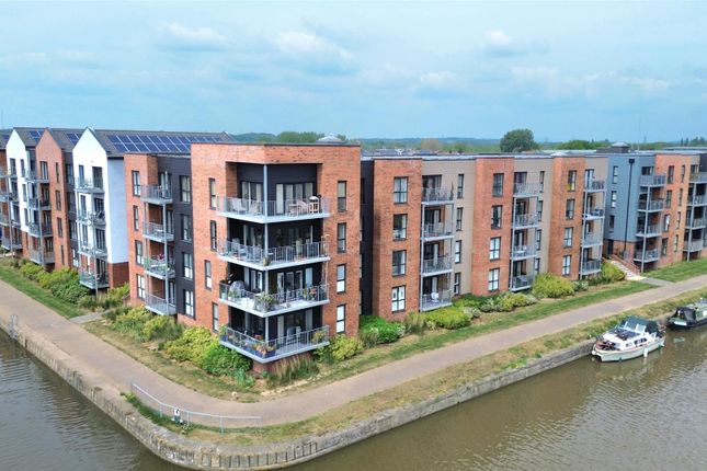 2 bed flat