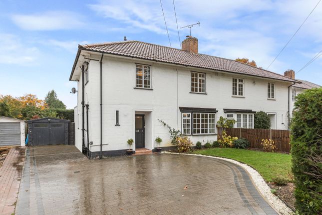 Brockswood Lane, Welwyn Garden City, AL8 3 bed semi