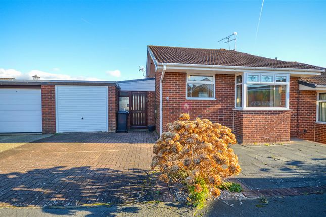 2 bedroom semi-detached bungalow for sale