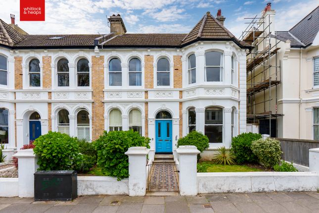 Sackville Gardens, Hove 1 bed flat for sale