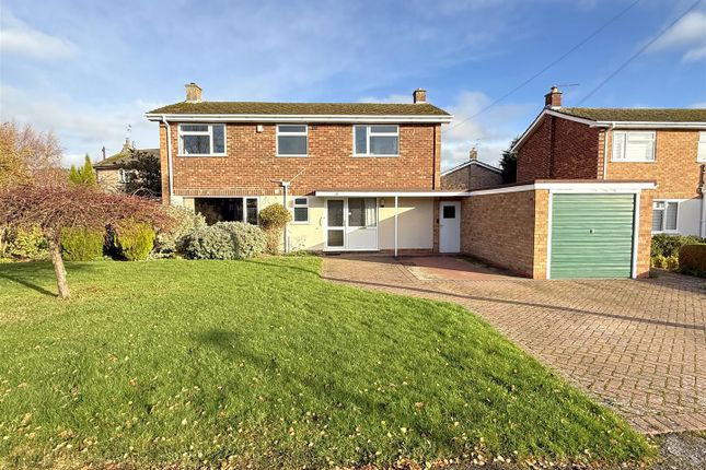Moss Close, East Bridgford 4 bed detached house for sale
