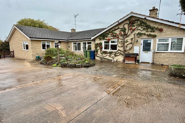 Fleet Lane, Tewkesbury GL20 5 bed bungalow for sale