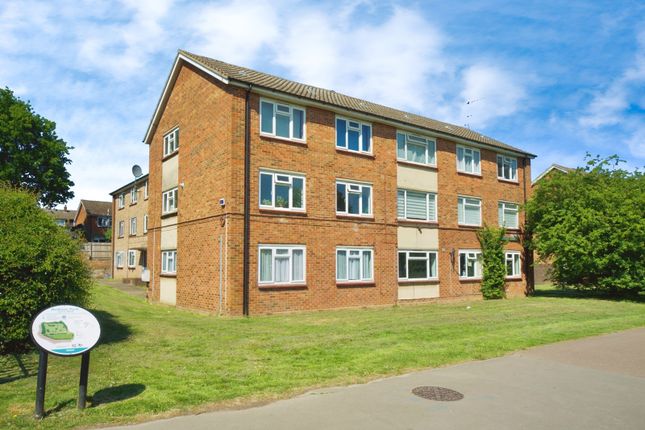 2 bed flat