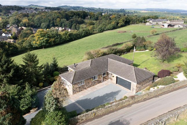 Coldhill Lane, Holmfirth HD9 3 bed bungalow for sale