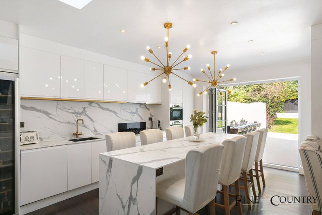 5 bedroom apartment for sale