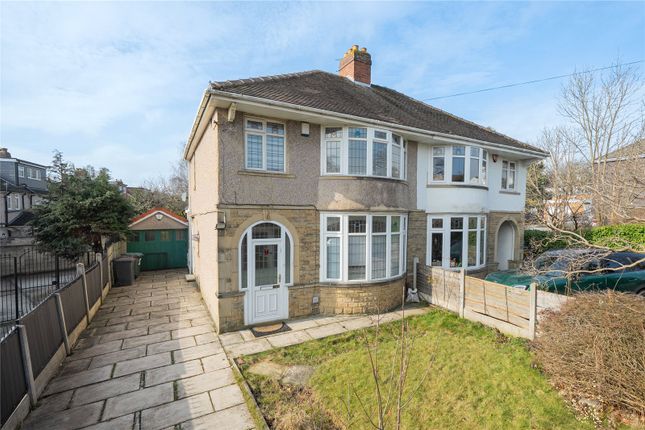 King Lane, Leeds, West Yorkshire 3 bed semi