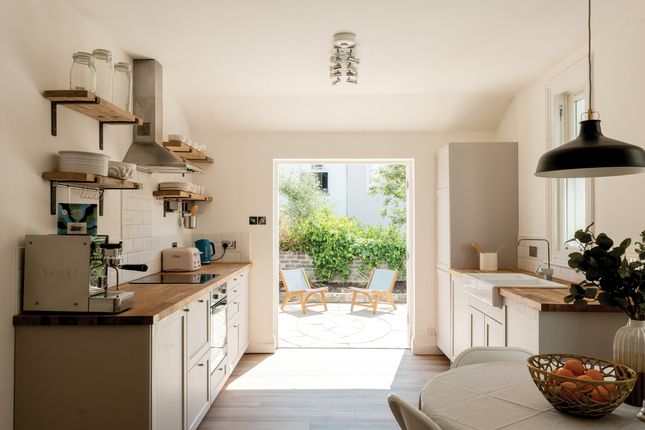 Bishopston, Bristol BS7 3 bed terraced house for sale