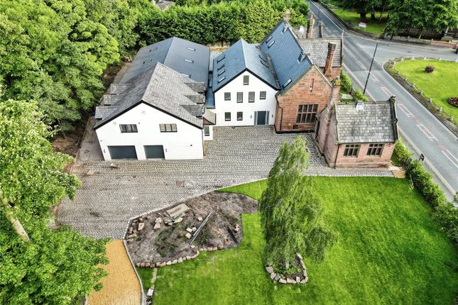 9 bedroom detached house for sale