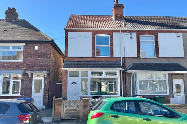 FAIRVIEW AVENUE, CLEETHORPES 3 bed end of terrace house for sale