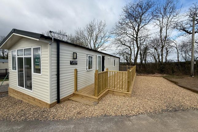 Springfield Retreat 2 bed park home for sale