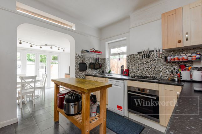 Holland Road, London, NW10 5 bed terraced house for sale