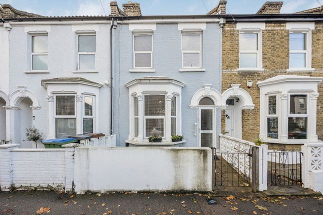Chichester Road, London E11 3 bed terraced house for sale