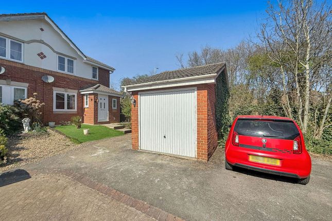 Fairwood Close, Trowbridge BA14 3 bed semi