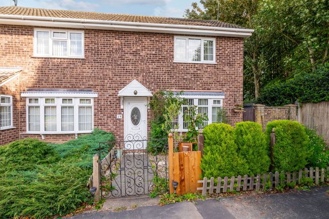 Lowlands Close, Kessingland 2 bed semi