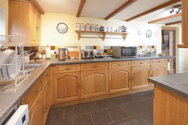 Shaftesbury Road, East Knoyle, Salisbury 3 bed cottage for sale