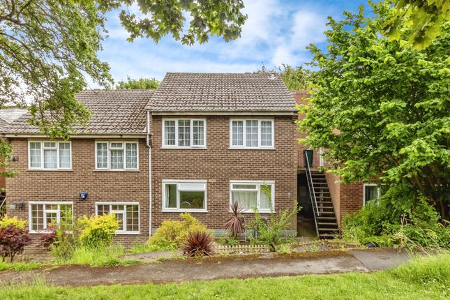 2 bedroom maisonette for sale