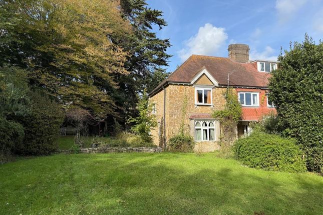 3 bedroom cottage for sale