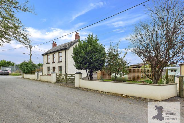 Beulah, Newcastle Emlyn 3 bed detached house for sale