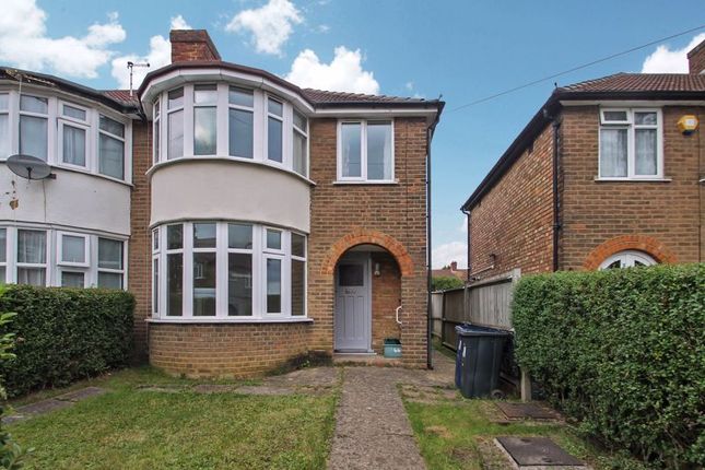 Reading Road, Northolt 2 bed end of terrace house for sale
