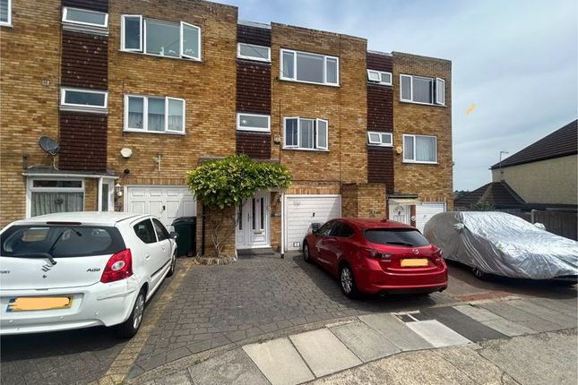 4 bedroom terraced house for sale