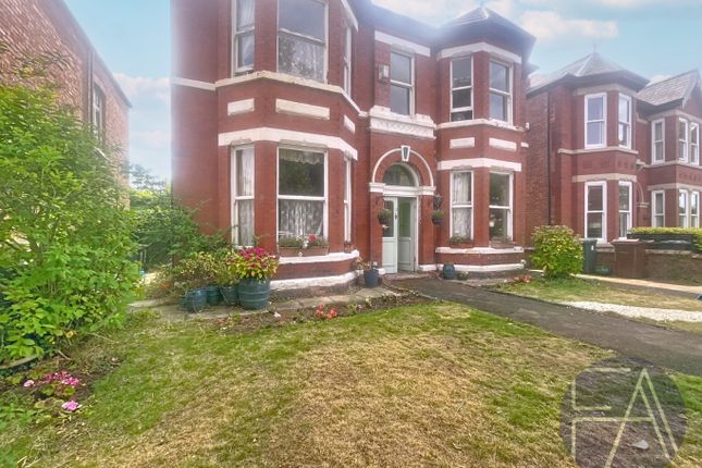 Southport, Merseyside PR8 5 bed detached house for sale