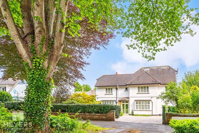 Carbery Avenue, Southbourne, BH6 5 bed detached house for sale