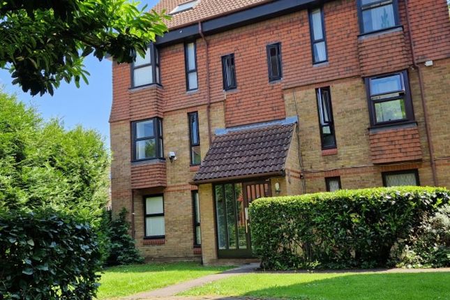 Coopers Close, London, E1 1 bed flat for sale