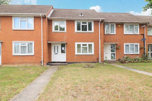 Clay Hill Road, Basildon, Essex, SS16 3 bed terraced house for sale
