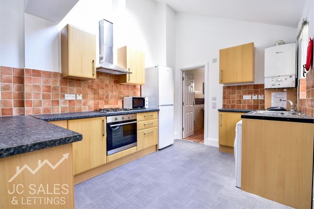 5 bedroom terraced house for sale