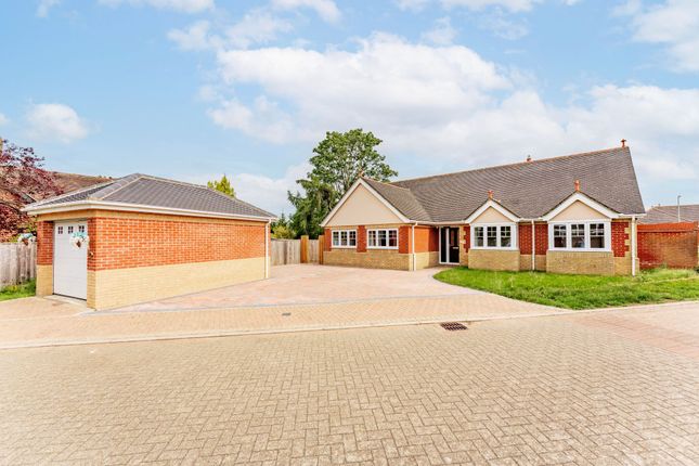 Richards Close, Oulton Broad South 4 bed detached bungalow for sale