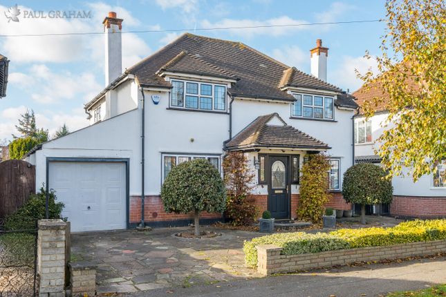 Browning Avenue, Sutton 3 bed detached house for sale