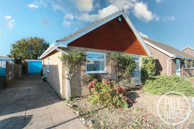 Wheatacre Drive, Corton, Suffolk 3 bed detached bungalow for sale