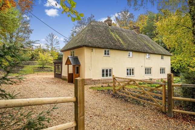 Princes Hill, Salisbury SP5 3 bed cottage for sale