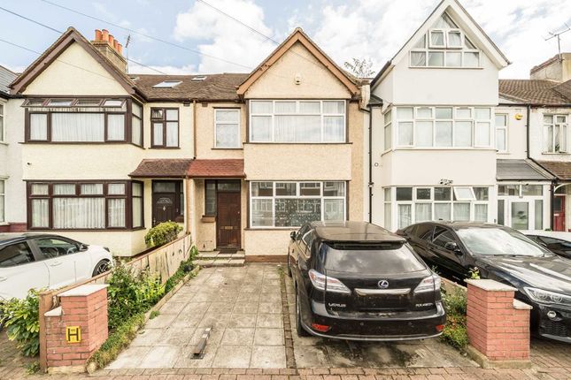 Fishponds Road, London SW17 3 bed house for sale