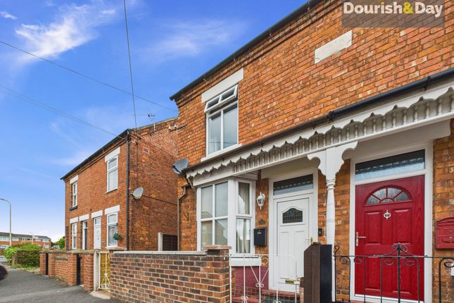 Simons Road, Market Drayton TF9 3 bed semi