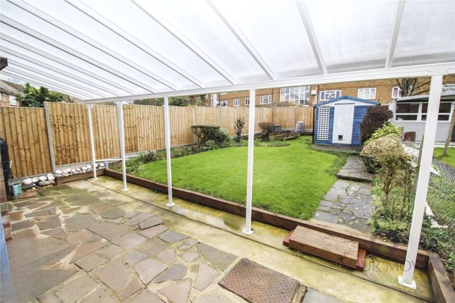 Roundmead, Bedfordshire MK41 2 bed terraced house for sale