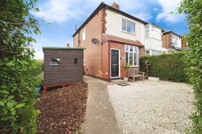 2 bedroom semi-detached house for sale