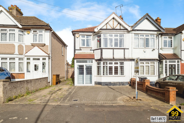 Joydon Drive, Romford, Essex, RM6 3 bed end of terrace house for sale