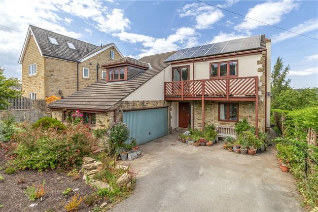 Kings Road, Ilkley, West Yorkshire, LS29 5 bed detached house for sale