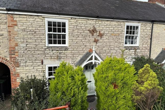3 bedroom cottage for sale