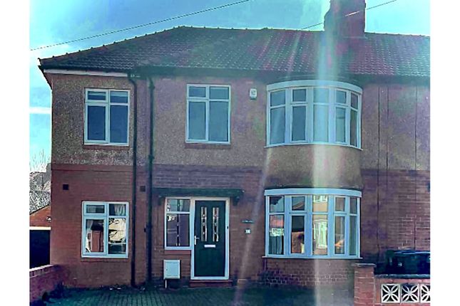 5 bed semi-detached house
