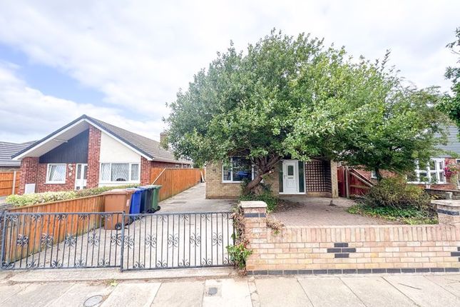 WESTBURY ROAD, CLEETHORPES 3 bed detached bungalow for sale