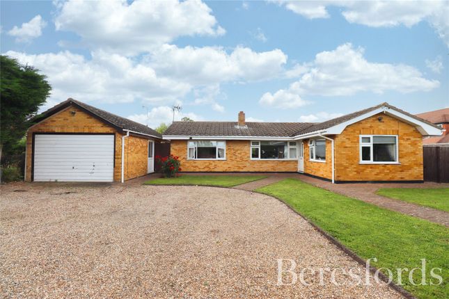 Maldon Road, Latchingdon, CM3 3 bed bungalow for sale